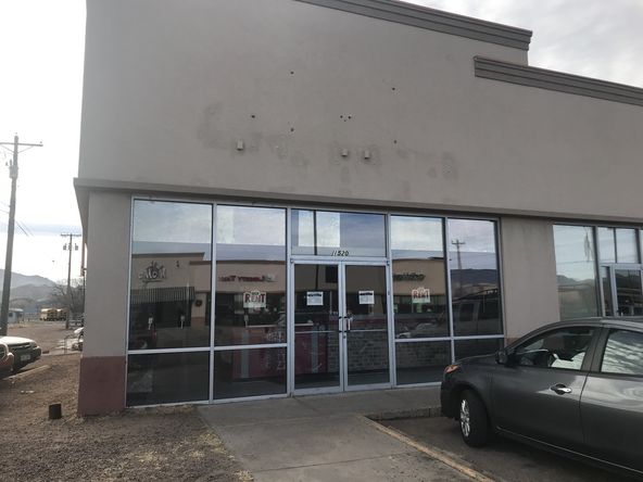 Fast Food Take-Out Restaurant: 1520 Royal Gorge Blvd, Canon City, CO 81212